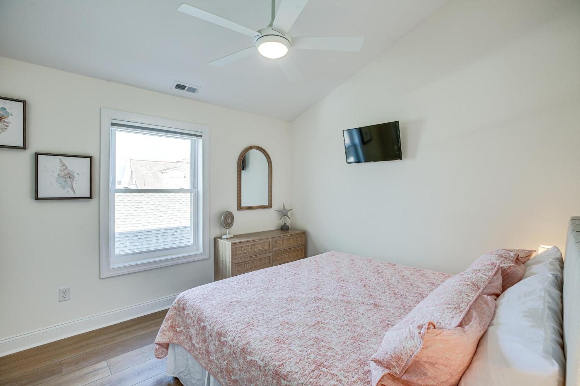 Spacious Wildwood Condo Walk To Beach! Bagian luar foto